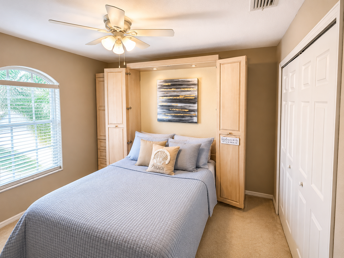Guest bedroom